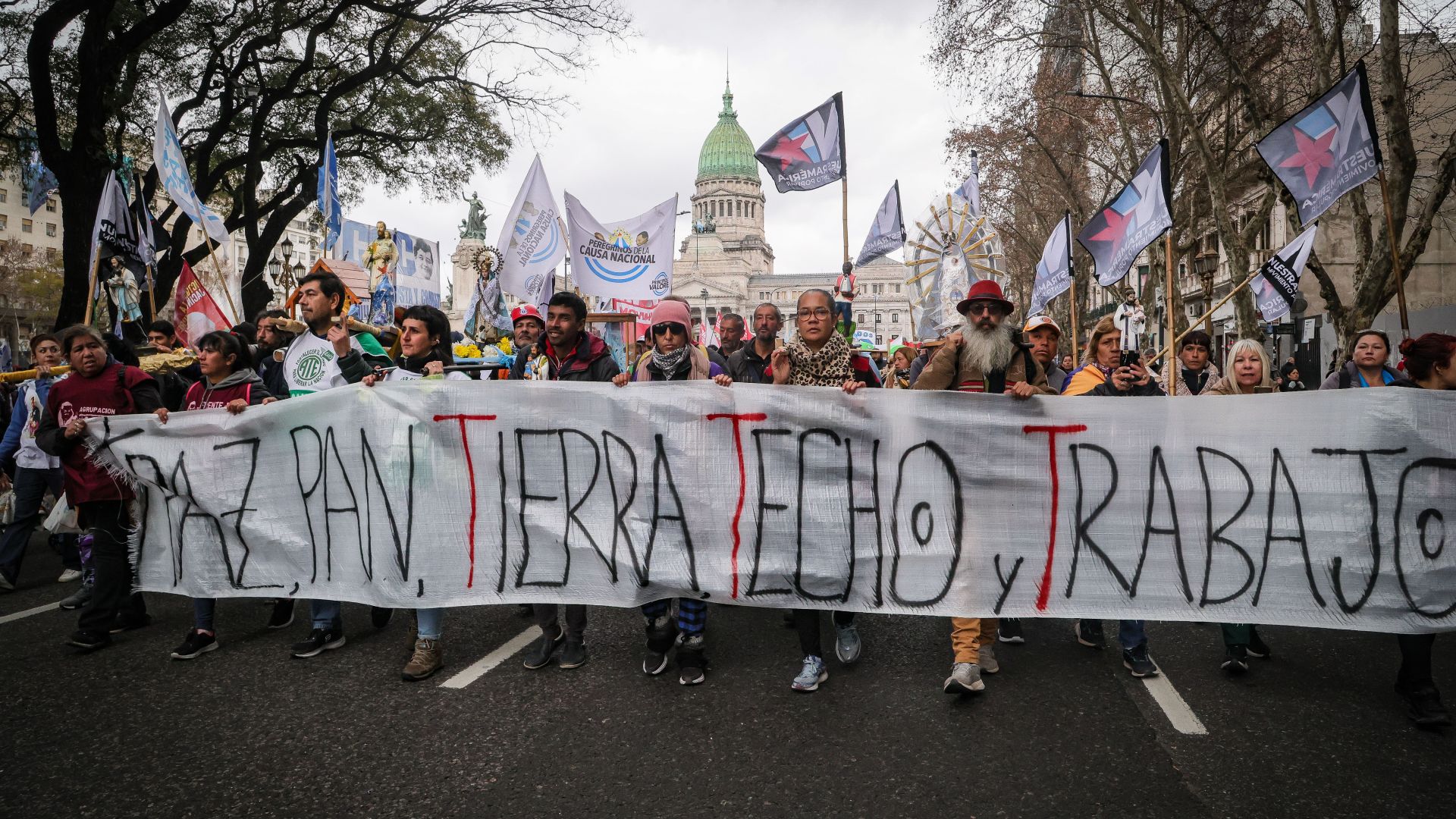 El Pueblo no aguanta más: Movilizamos desde el Santuario de San Cayetano a Plaza de Mayo