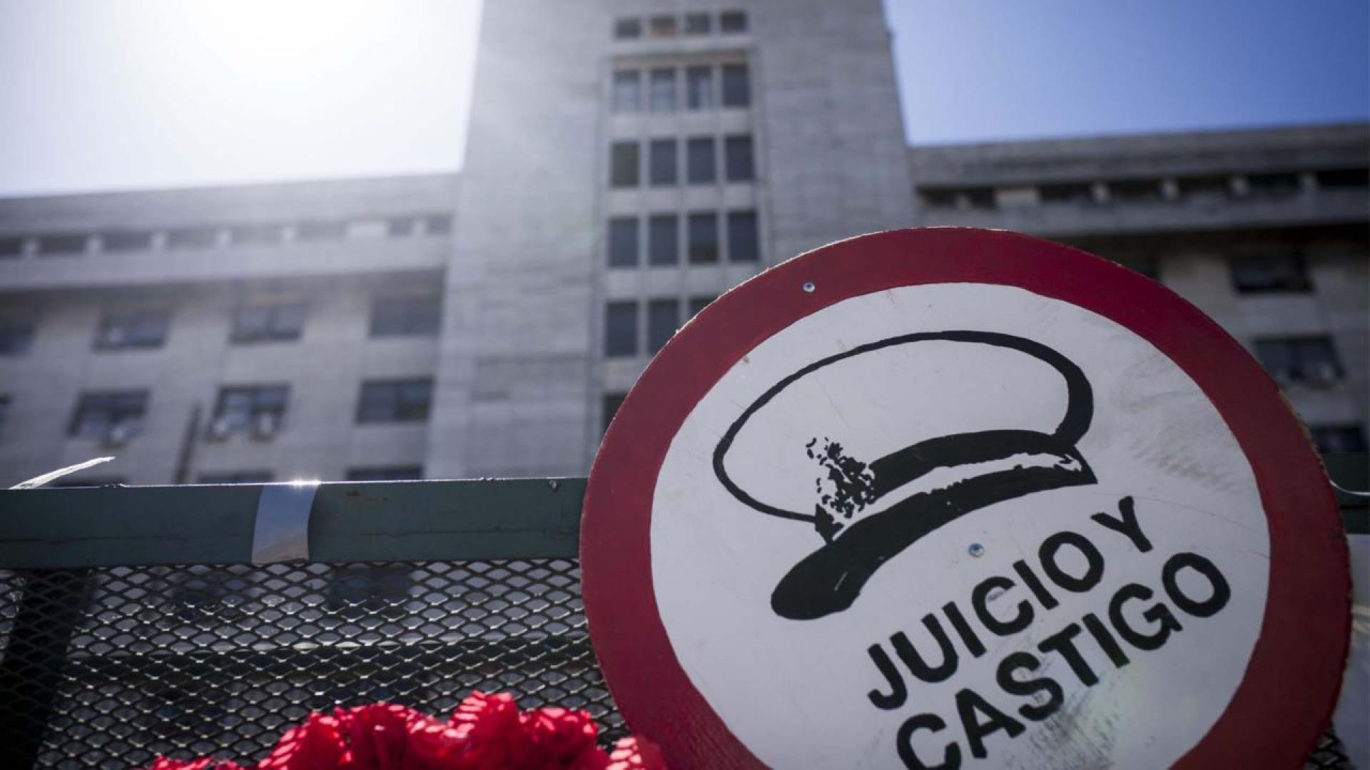 22 años de la anulación de las leyes de Punto Final y Obediencia Debida